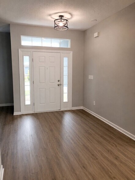 Building Photo - 2909 Piedmont Manor Dr