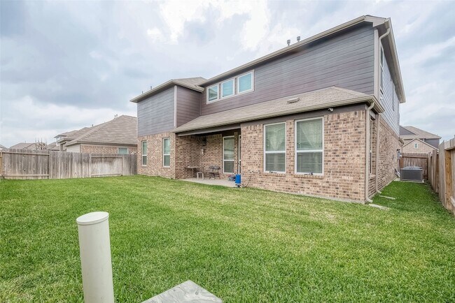Building Photo - 20607 Enrique Dr