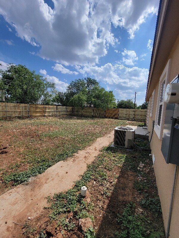 Building Photo - 1514 Wood St