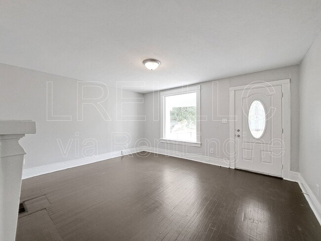 Building Photo - 741 S 37th St