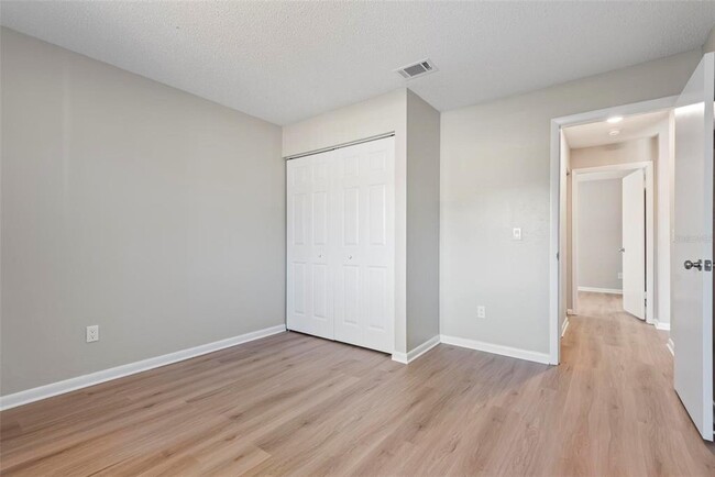 Building Photo - 12 Blairmore Pl