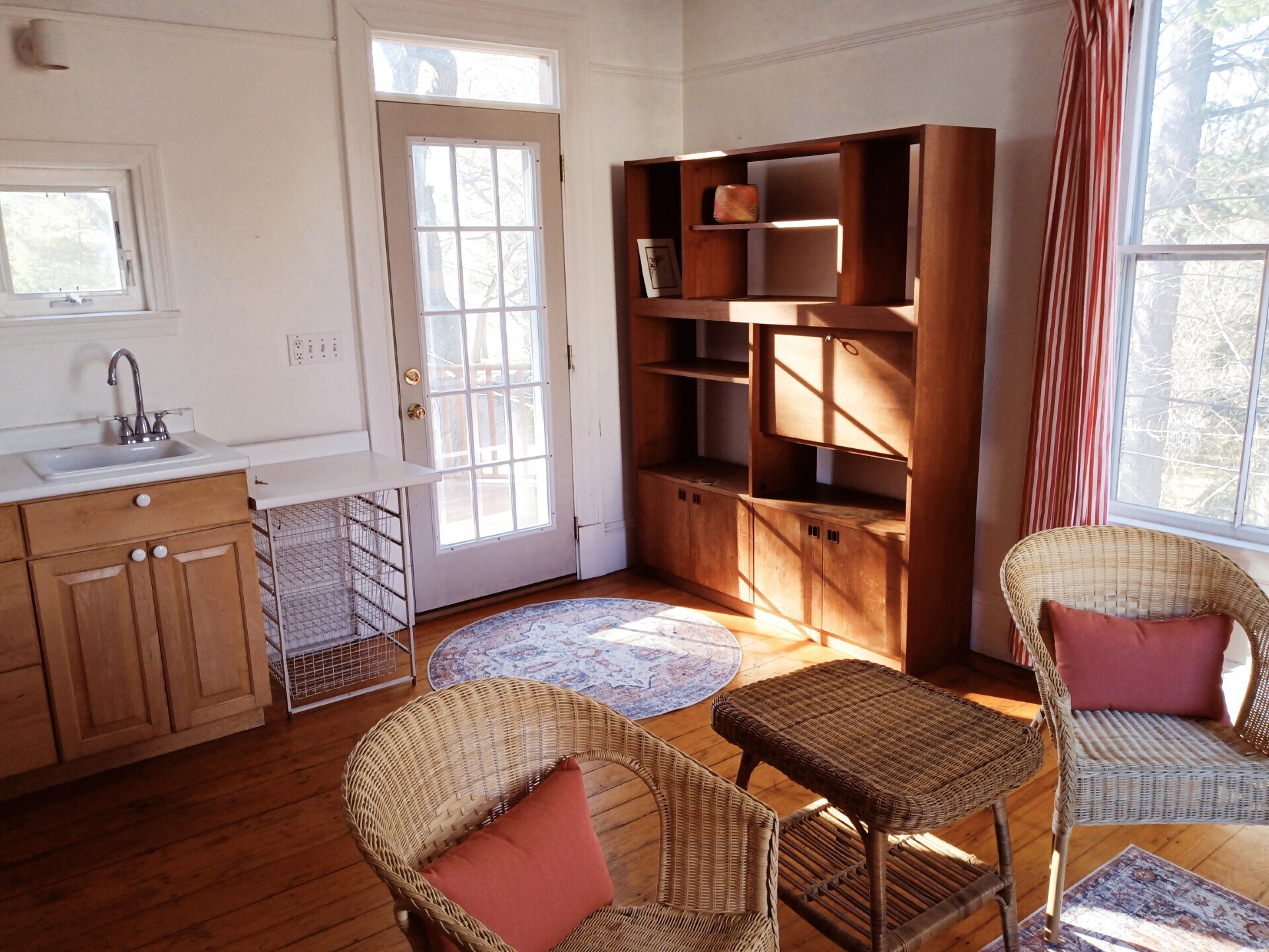 Building Photo - 53 Crescent Ave