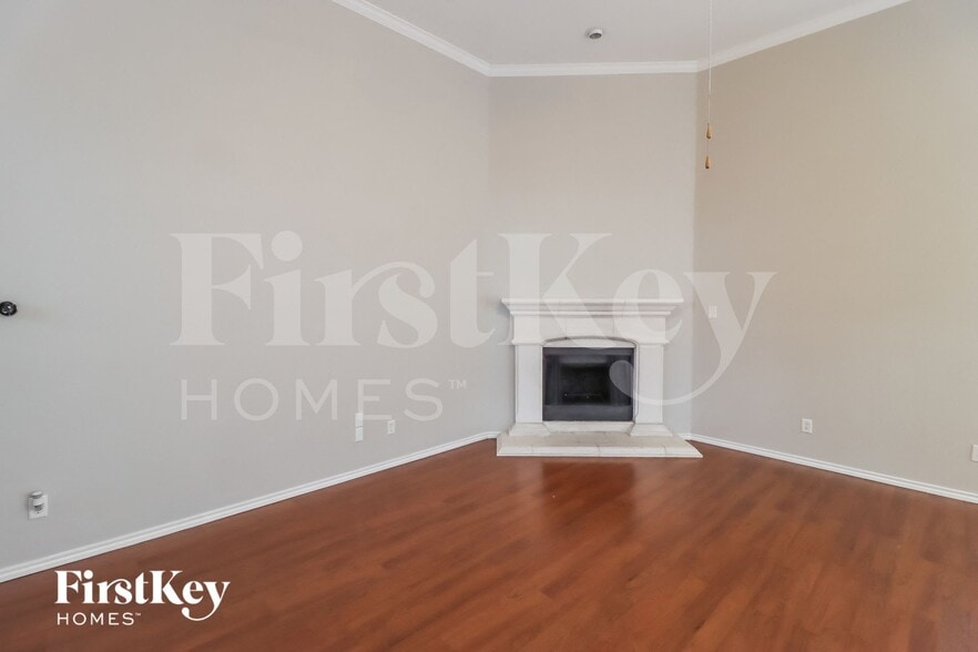 Building Photo - 1104 Hearthstone Dr