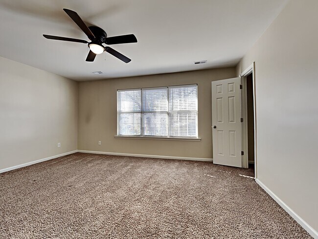 Building Photo - 5405 Red Fork Ln