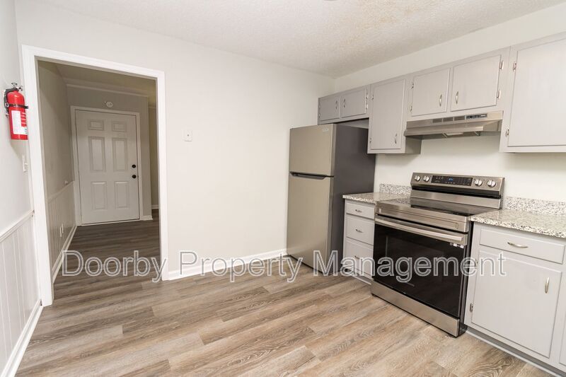 Building Photo - 1418 Baggett Rd