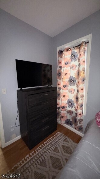 Building Photo - 45 Blum St