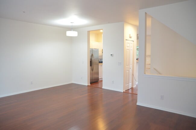 Building Photo - 11894 NE 163rd Pl