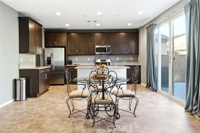 Building Photo - 13269 Fremontia Rd