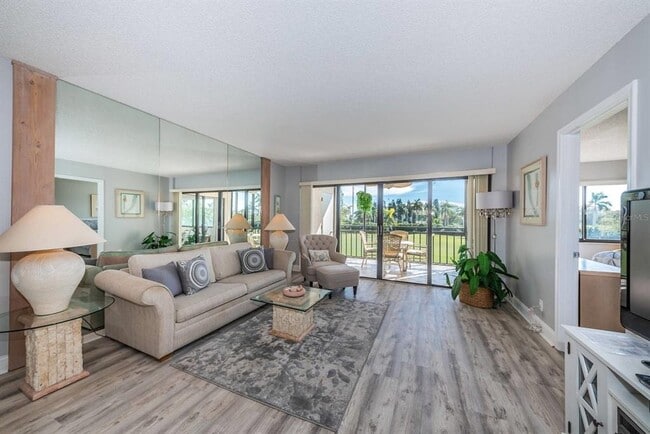 Building Photo - 5724 PUERTA DEL SOL Blvd