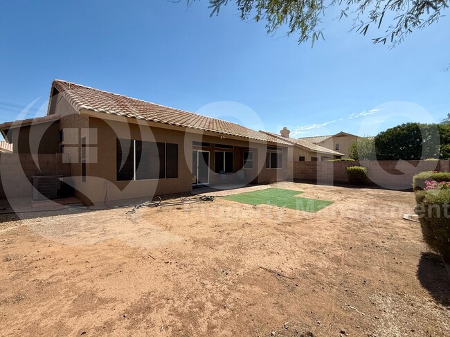 Building Photo - 1432 E Princeton Ave