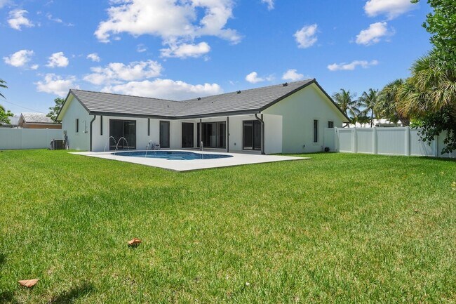 Building Photo - 1291 Bimini Ln
