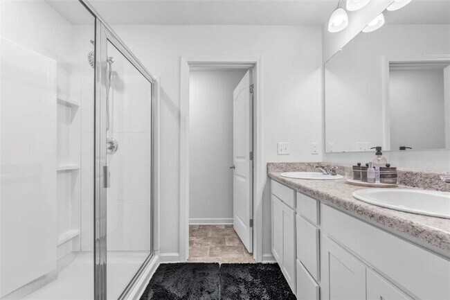 Building Photo - 5668 Union Pointe Dr