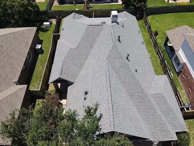 Building Photo - 14731 Raven Hollow Ln