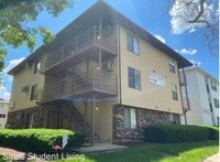 Building Photo - Clark Street Apartments