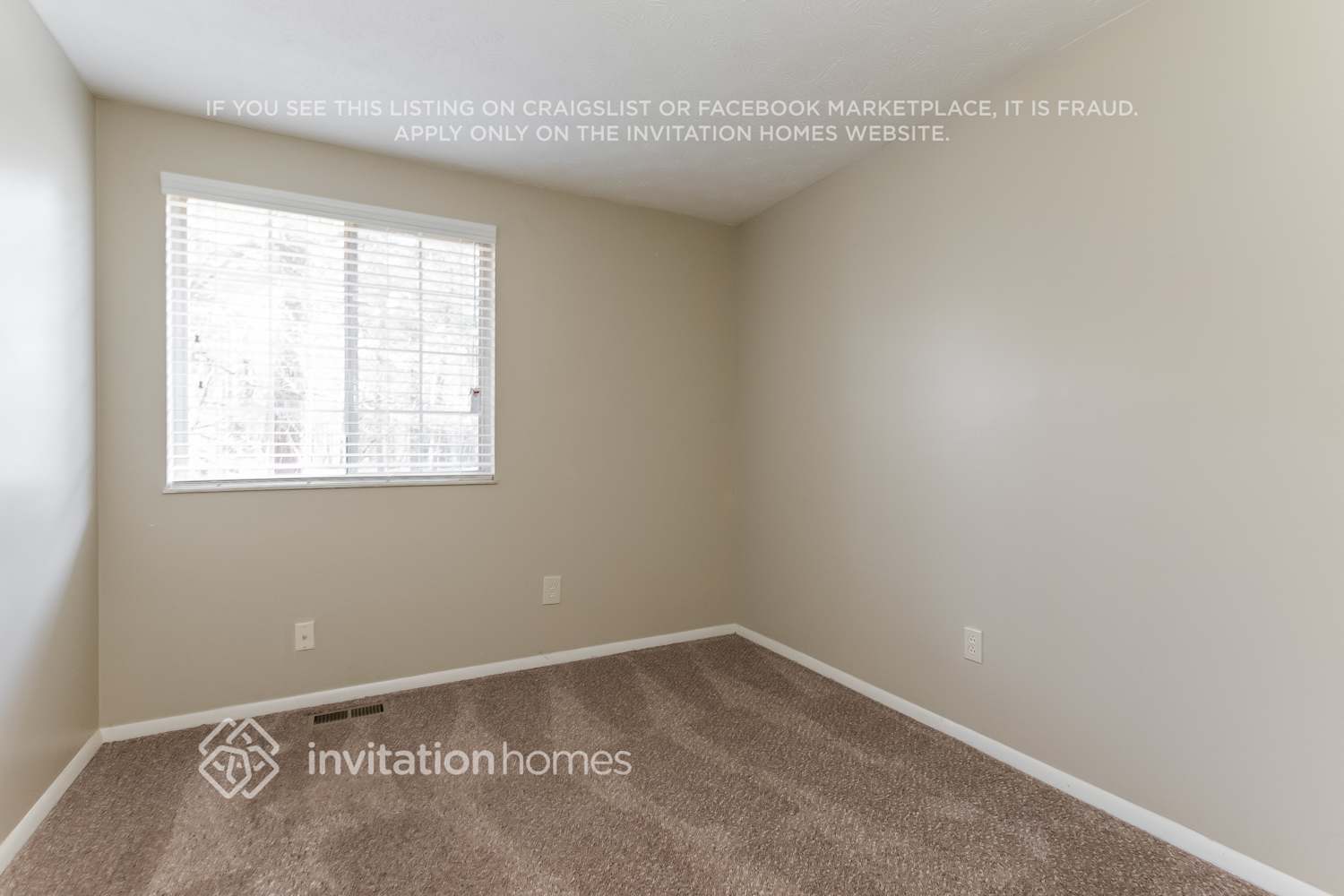 Building Photo - 4669 S Landing Dr