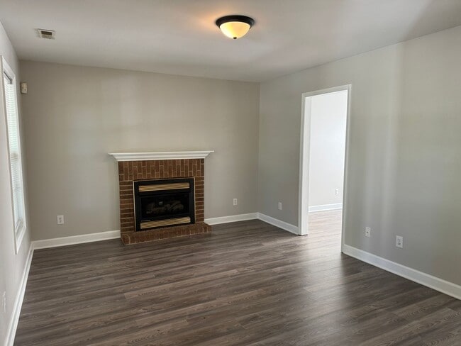 Building Photo - 4020 Salem Landing Drive