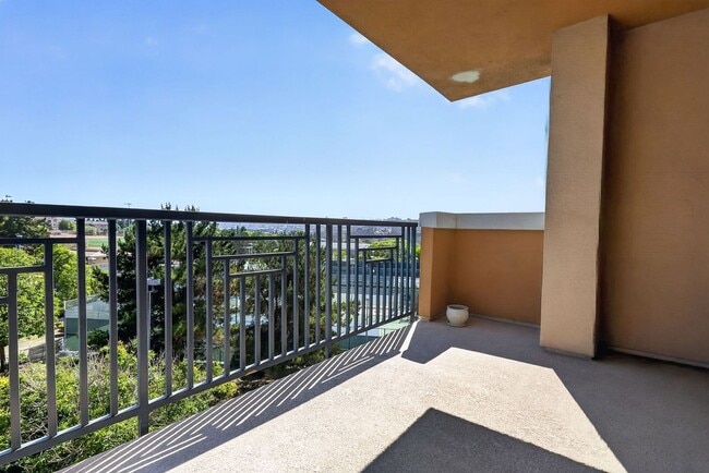 Building Photo - 3857 Pell Pl