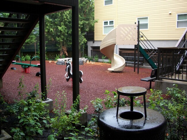 Building Photo - McCoy Village