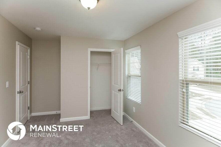 Building Photo - 6007 Heisler St