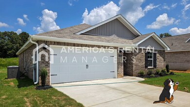 Building Photo - 119 Jonboy Ave