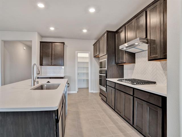 Building Photo - 2106 Sandpiper Wy