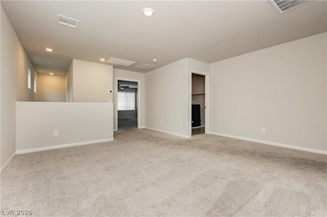 Building Photo - 5340 Maroon Guava St