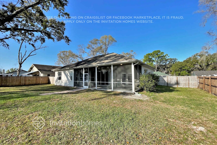 Building Photo - 4924 Canterbury Dr