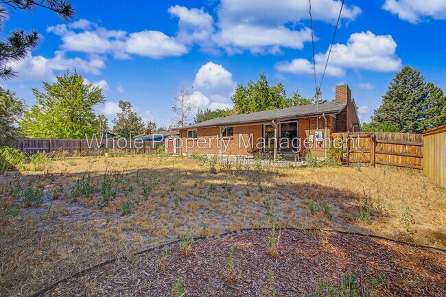 Building Photo - 3404 S Clinton Ct