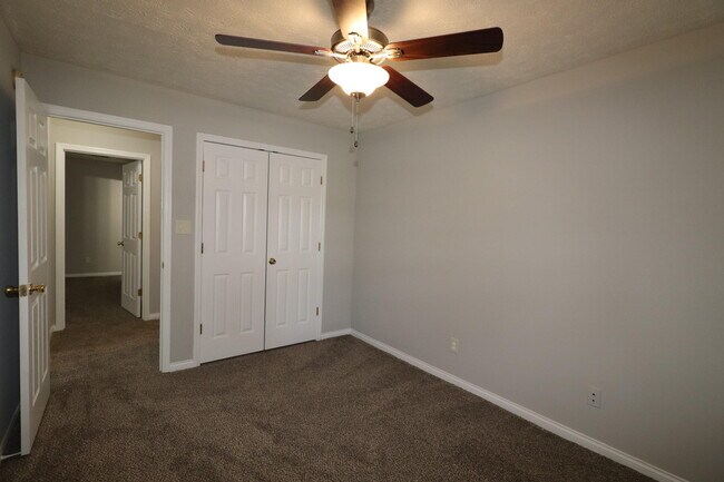 Building Photo - 149 Allison Cir