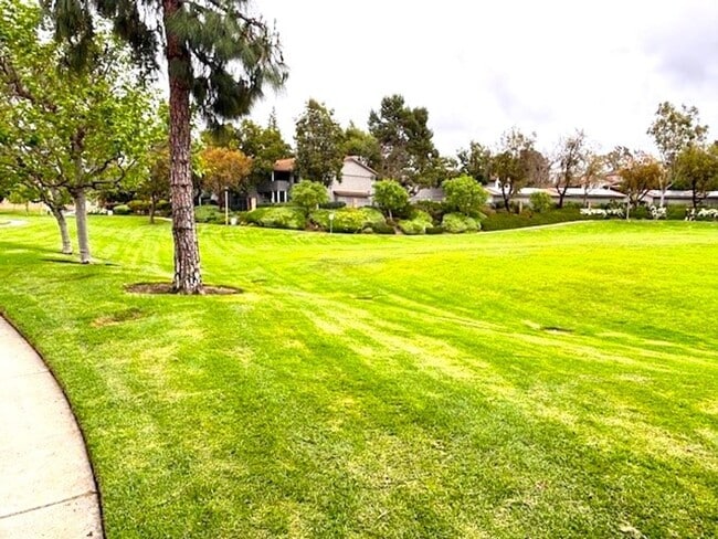 Building Photo - Stylish, Upgraded Laguna Niguel Home Ready...