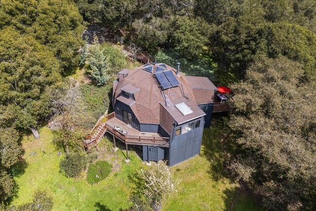 Building Photo - 250 Homestead Trl