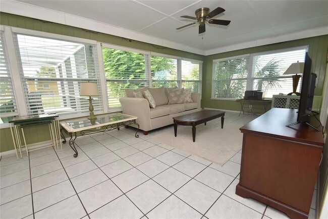 Building Photo - 1365 De Prie Rd