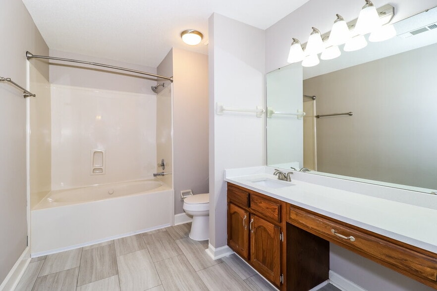 Building Photo - 8416 Kimberly Rose Dr