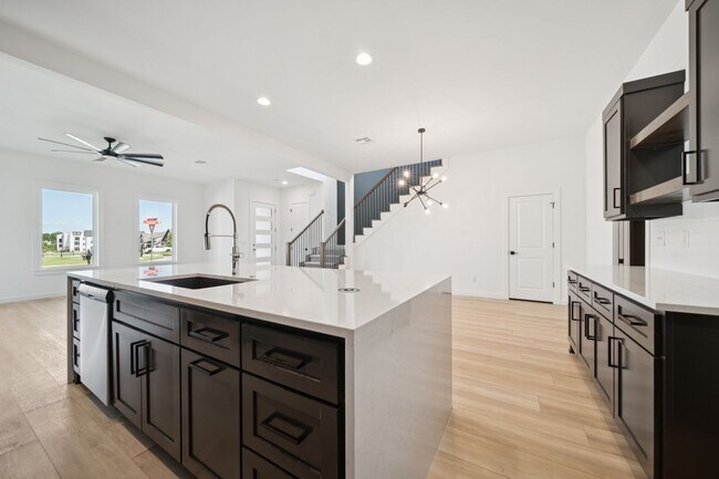 Building Photo - Welcome to this stunning new build in the desirable gated community of Broken Arrow, OK!