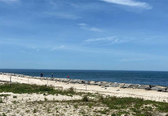 Building Photo - 190 Jackson Landing