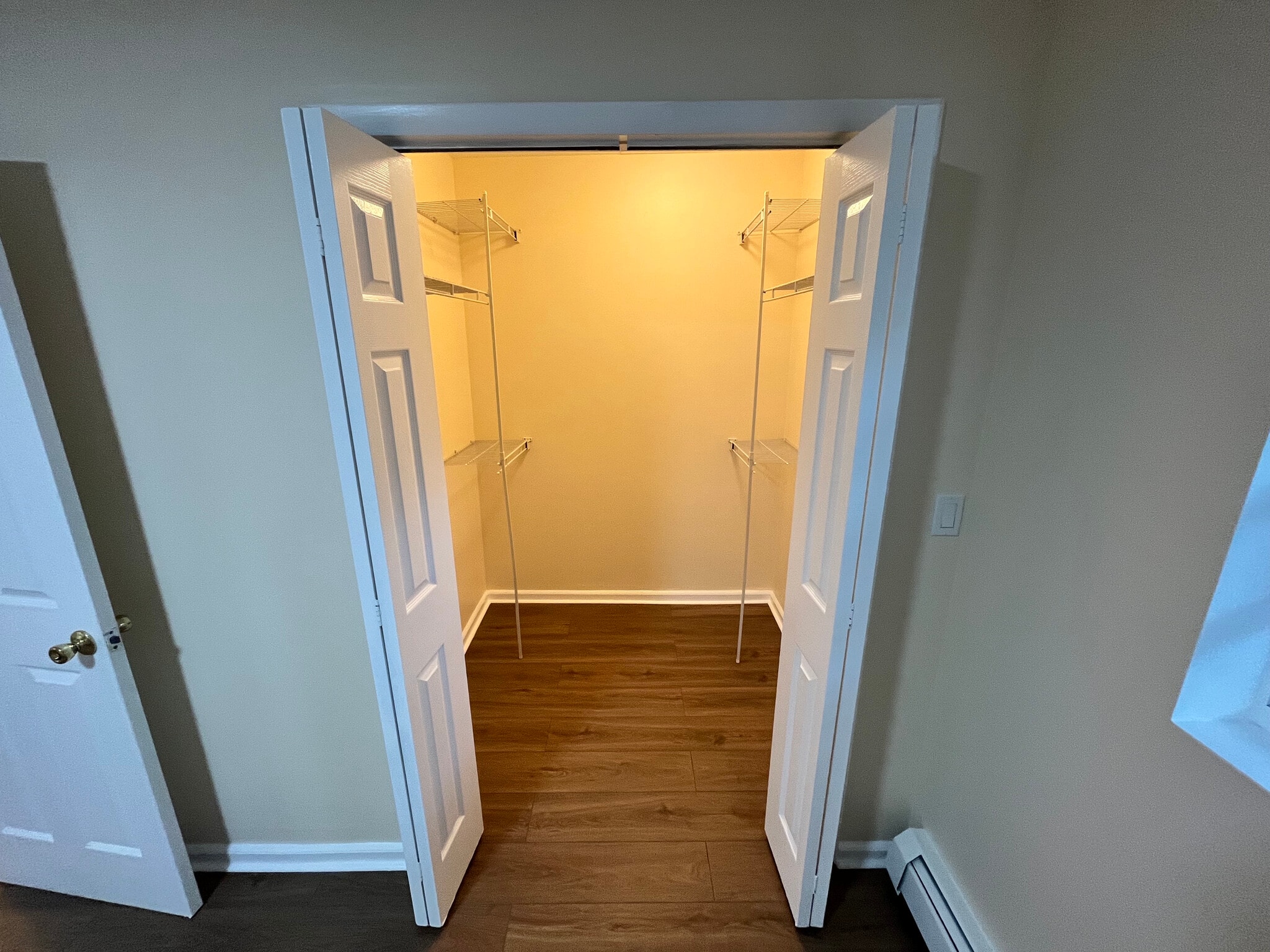 Walk-in Closet - 41 Leonard St