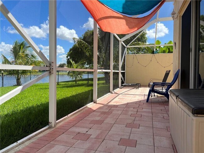 Building Photo - 15686 NW 12th Manor