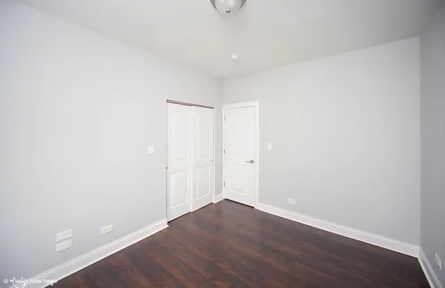 Building Photo - 1219 Blackhawk Dr