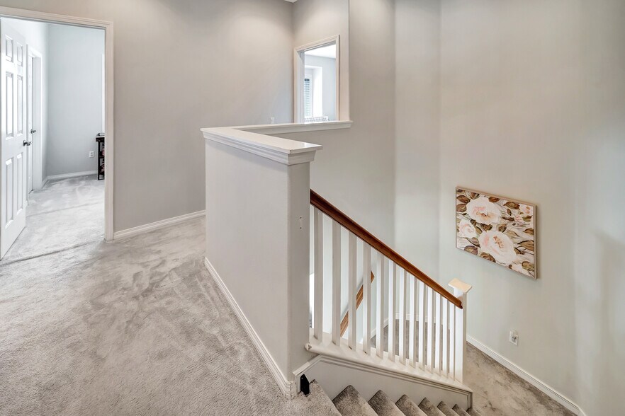 Building Photo - 23902 Brescia Dr