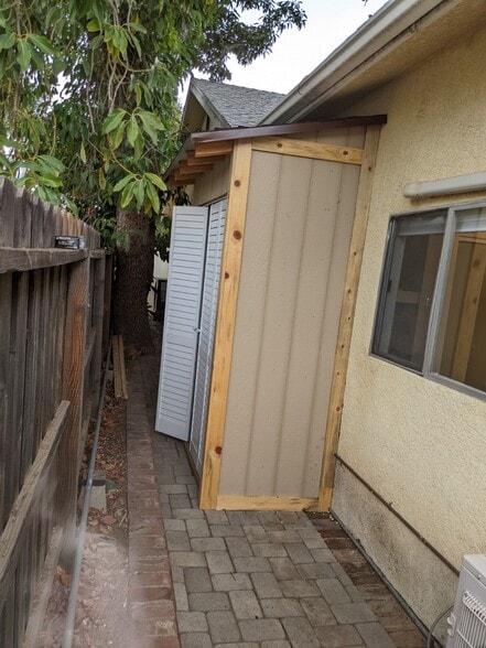 Outside Washer and Dryer shed - 17915 Erwin St