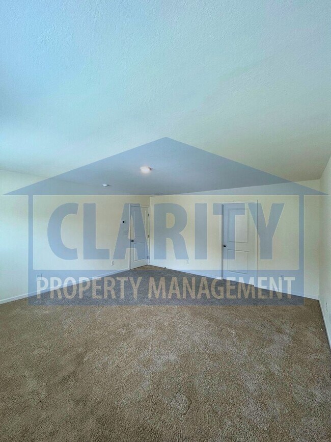 Building Photo - 1471 Housley Dr