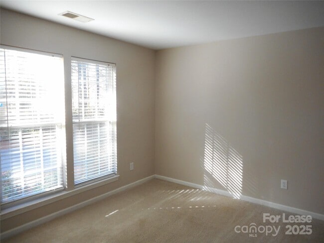 Building Photo - 8145 Millwright Ln