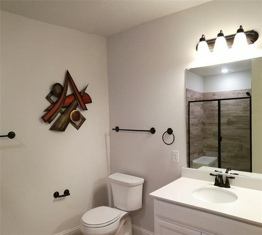 Building Photo - 1735 Wittington Pl