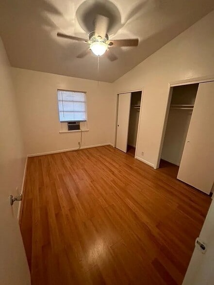 Building Photo - 1023 Lyndon St