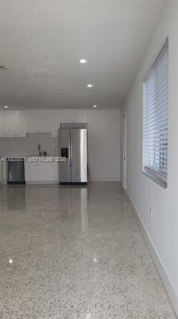 Building Photo - 9228 SW 37th St