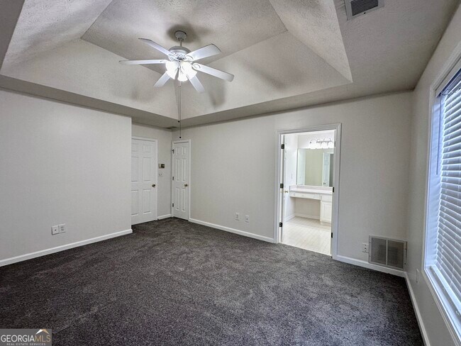 Building Photo - 1103 Marina Ln