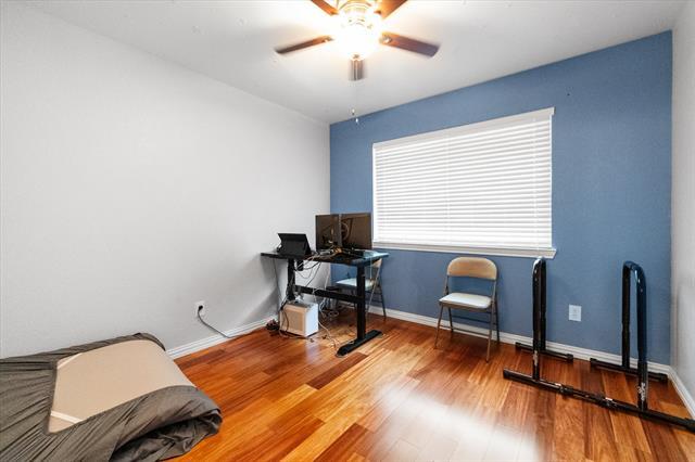 Building Photo - 2906 Yukon Dr