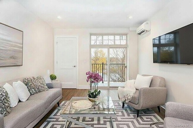 Building Photo - 40 Jackson Ave