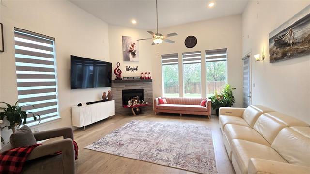 Building Photo - 145 Hope Tinley Dr