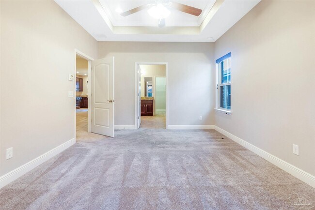 Building Photo - 3934 Fielding Ct